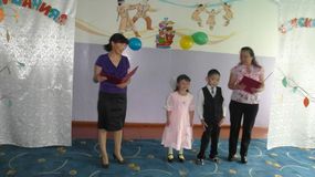 выпускники